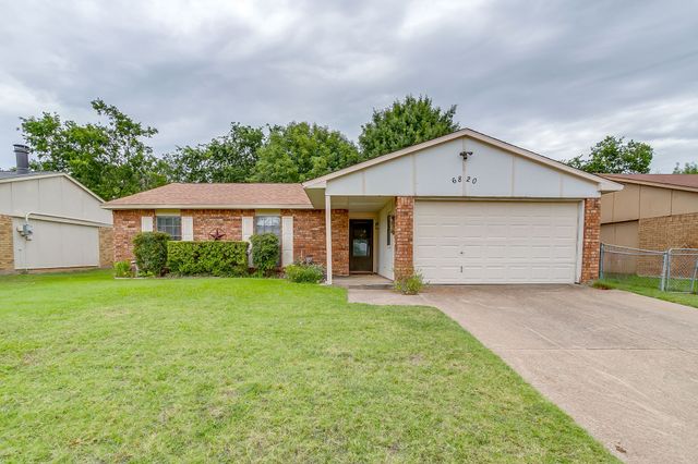 6820 Glenwood Drive, North Richland Hills, TX 76182