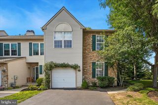 31 BRISTOL CT, Norristown, PA 19403