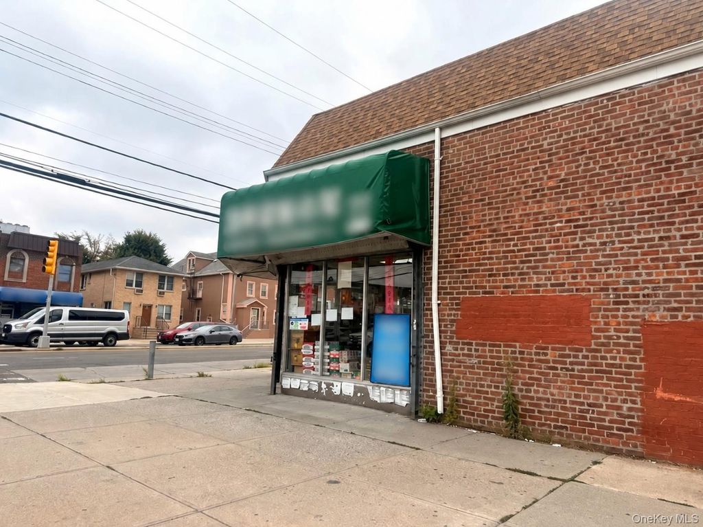167-xx Union Turnpike, Fresh Meadows, NY 11366 — photo 3