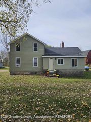 9912 Kinneville Road, Eaton Rapids, MI 48827