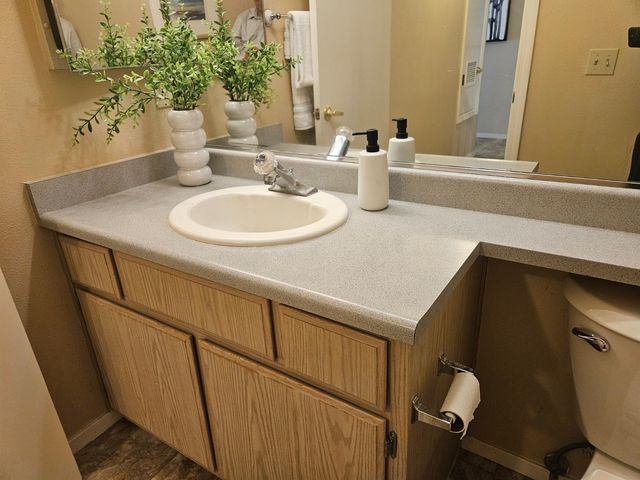 4814 Courtland Ln, Carmichael, CA 95608