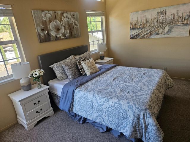 4814 Courtland Ln, Carmichael, CA 95608