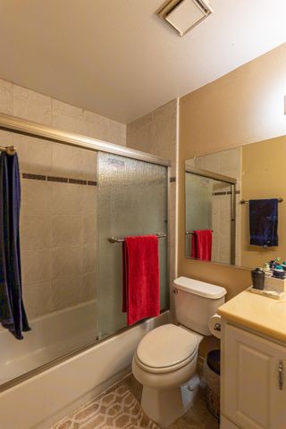 4814 Courtland Ln, Carmichael, CA 95608