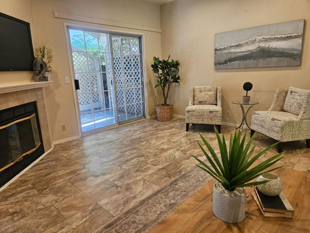 4814 Courtland Ln, Carmichael, CA 95608