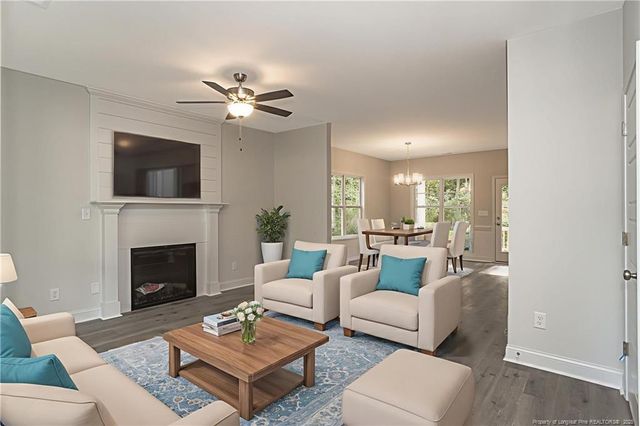 529 Walking Lane, Fayetteville, NC 28311