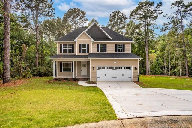 529 Walking Lane, Fayetteville, NC 28311