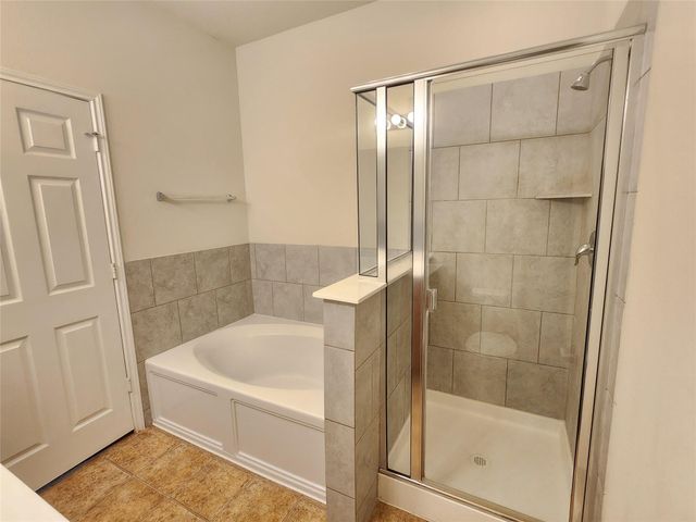604 Coffee Berry DR, Georgetown, TX 78626