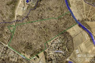 3940 River Road, Hickory, NC 28602