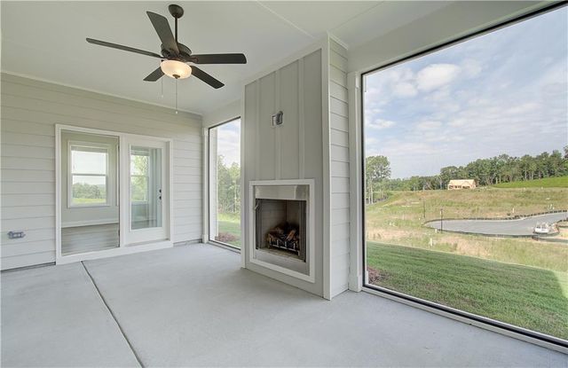 87 Rose Lake Court, Hoschton, GA 30548