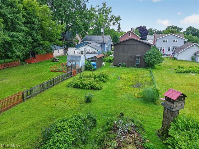 1936 E 45th Street, Ashtabula, OH 44004