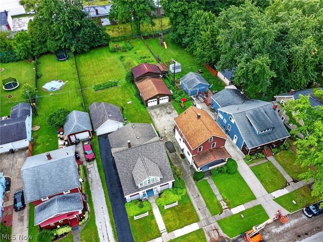 1936 E 45th Street, Ashtabula, OH 44004