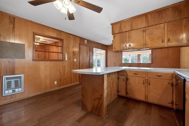 463 Franks Ferry Rd, Sparta, TN 38583