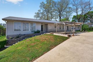 463 Franks Ferry Rd, Sparta, TN 38583