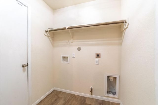 10510 Chestnut Path Way, Tomball, TX 77375
