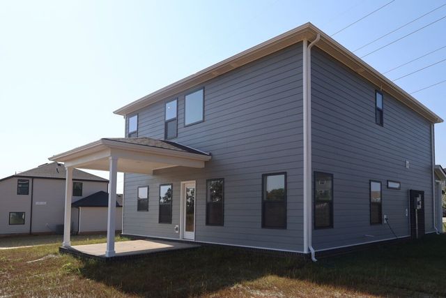 3201 Gravity Drive, Columbia, TN 38401