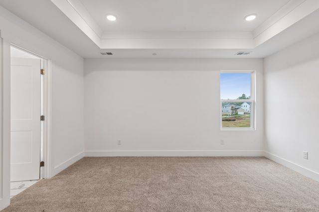 3201 Gravity Drive, Columbia, TN 38401