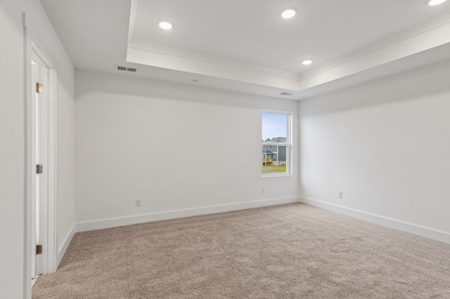 3201 Gravity Drive, Columbia, TN 38401