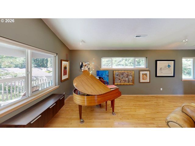 1410 GLENWOOD Dr, Brookings, OR 97415