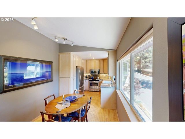 1410 GLENWOOD Dr, Brookings, OR 97415