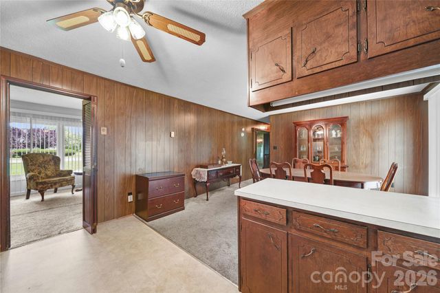 708 Mocksville Highway, Statesville, NC 28625
