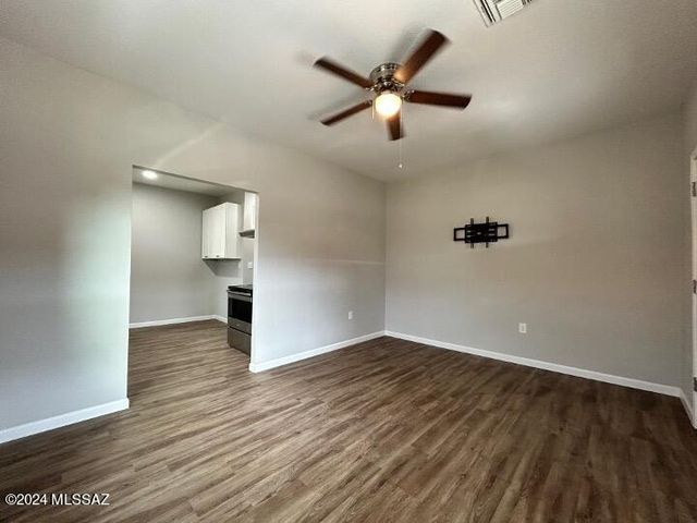 1330 N Tyndall Avenue, Tucson, AZ 85719