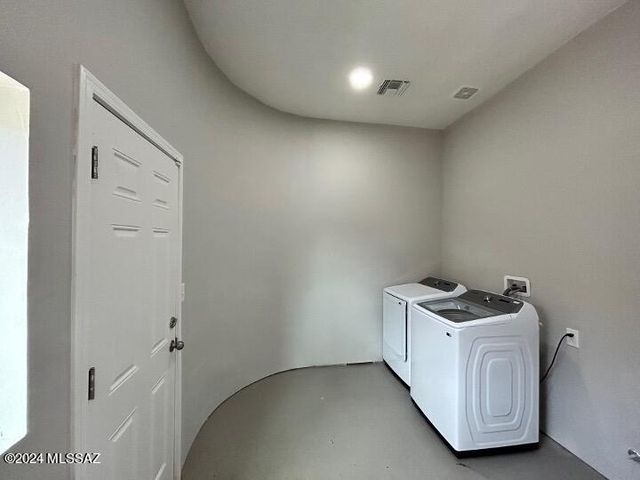 1330 N Tyndall Avenue, Tucson, AZ 85719