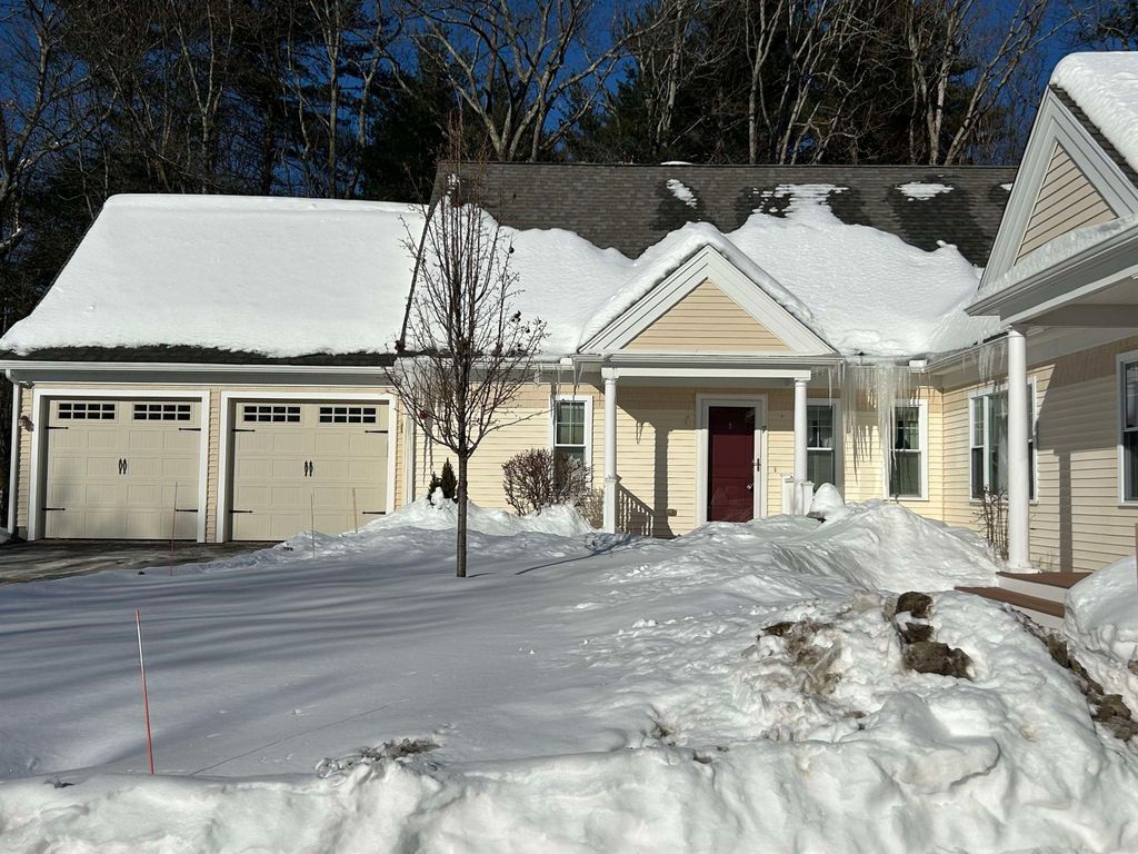7 Hilltop Lane, Brentwood, NH 03833