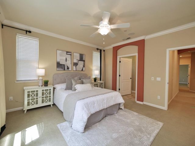 1048 Cabris Ln, Roseville, CA 95747