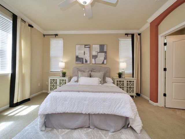 1048 Cabris Ln, Roseville, CA 95747