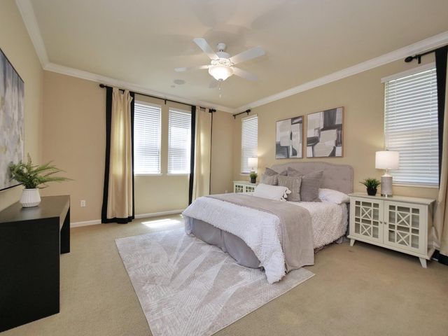 1048 Cabris Ln, Roseville, CA 95747