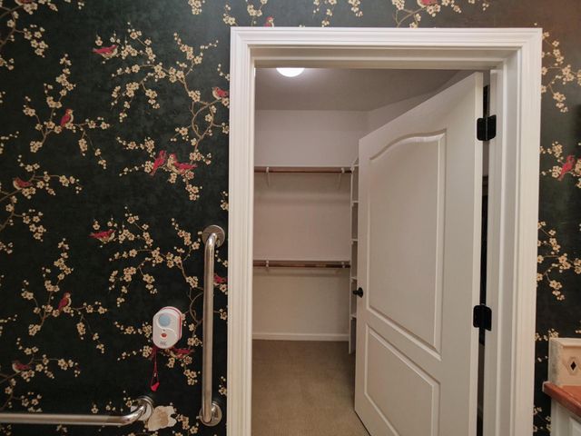 1048 Cabris Ln, Roseville, CA 95747