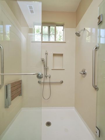 1048 Cabris Ln, Roseville, CA 95747