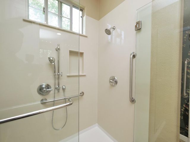 1048 Cabris Ln, Roseville, CA 95747