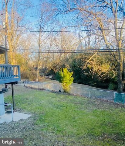 1215 BRANCH LN, Glen Burnie, MD 21061