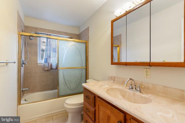 1215 BRANCH LN, Glen Burnie, MD 21061