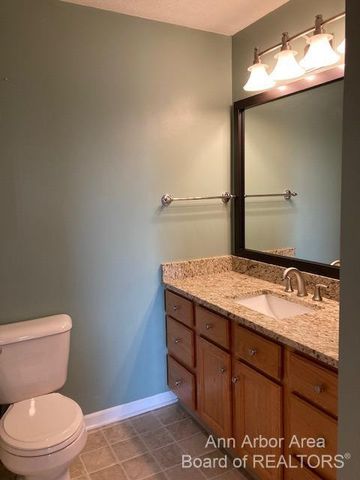 1551 Oakfield Drive, Ann Arbor, MI 48108