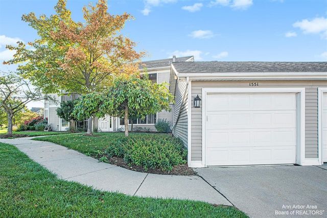 1551 Oakfield Drive, Ann Arbor, MI 48108