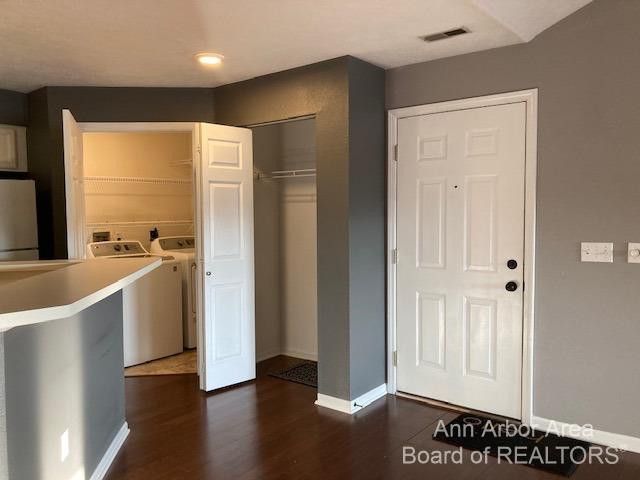 1551 Oakfield Drive, Ann Arbor, MI 48108