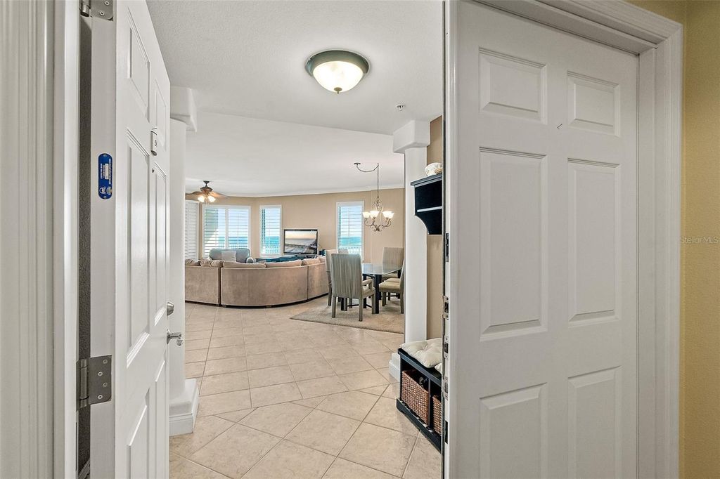 Image 3 of property listing at 3737 S ATLANTIC AVENUE 504, Daytona Beach, FL 32118