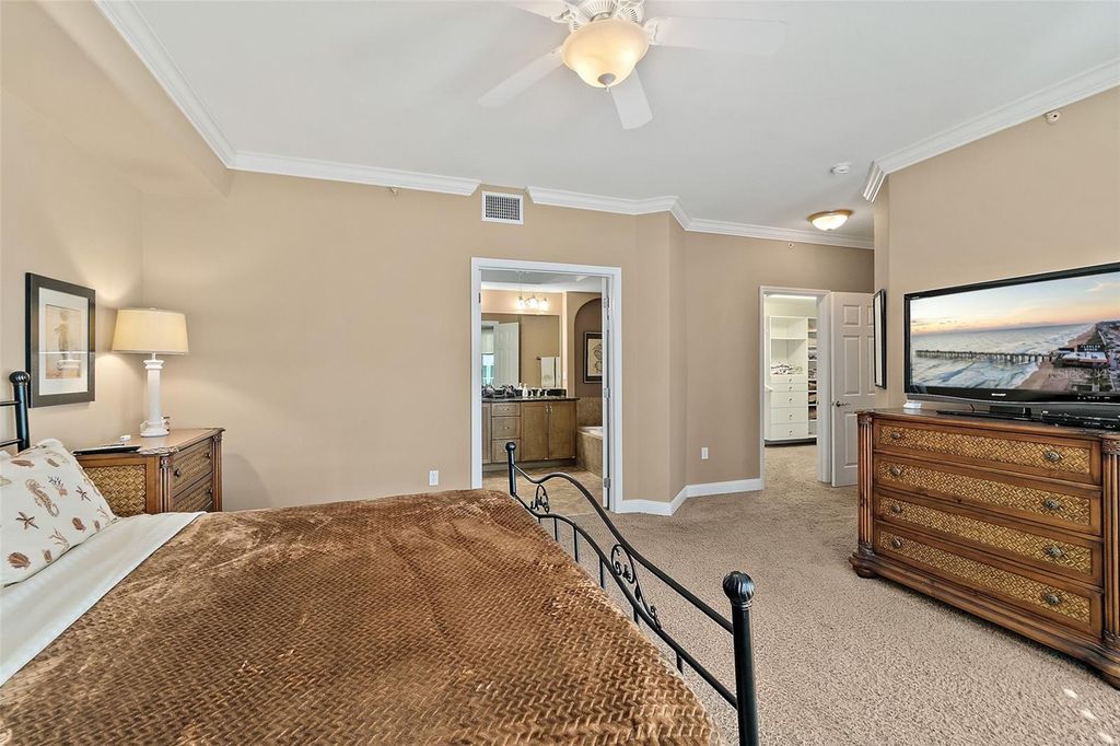 Image 44 of property listing at 3737 S ATLANTIC AVENUE 504, Daytona Beach, FL 32118