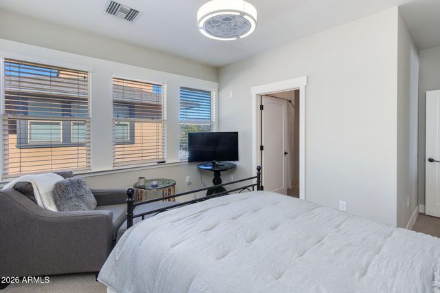 1400 E BETHANY HOME Road 14, Phoenix, AZ 85014