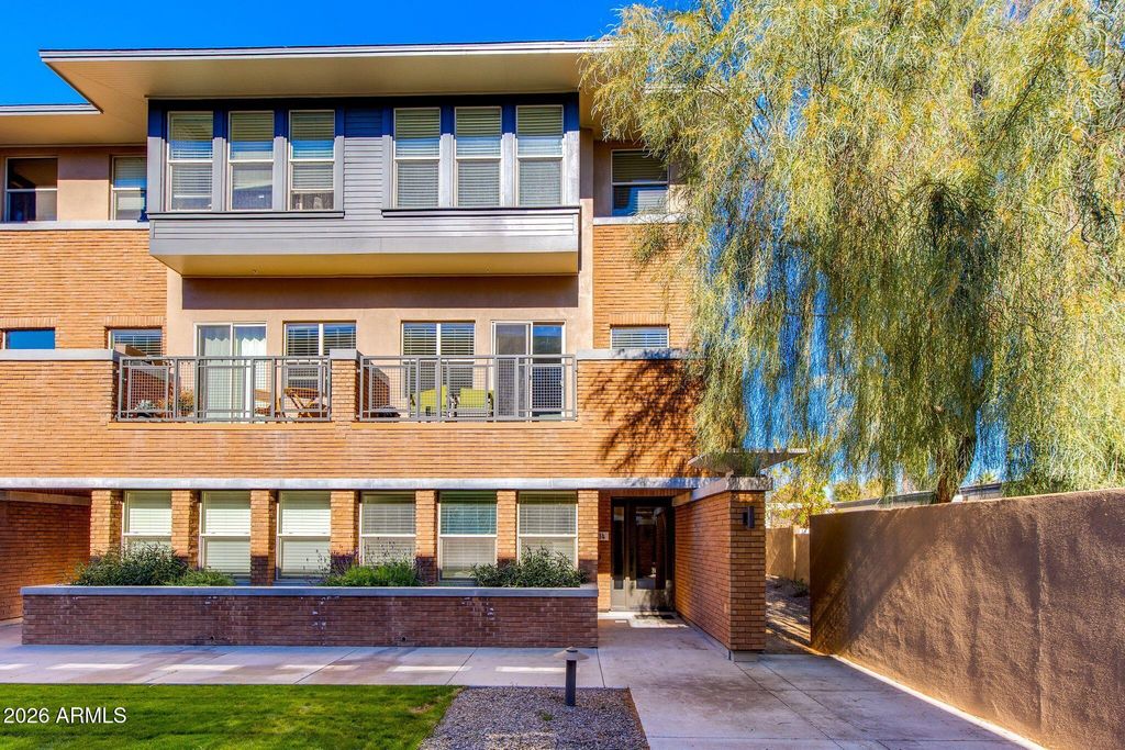 1400 E BETHANY HOME Road 14, Phoenix, AZ 85014