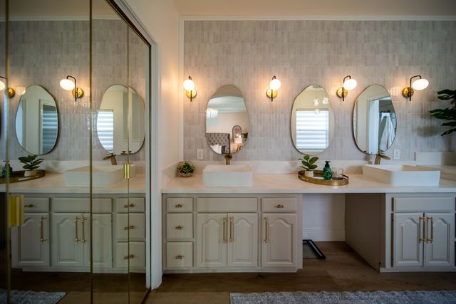 2330 S Stover Street, Visalia, CA 93292