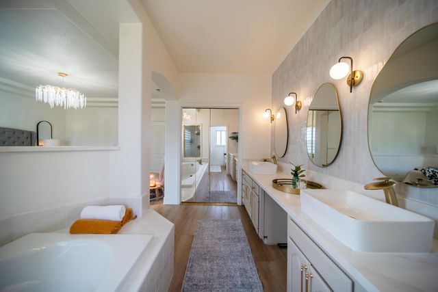 2330 S Stover Street, Visalia, CA 93292