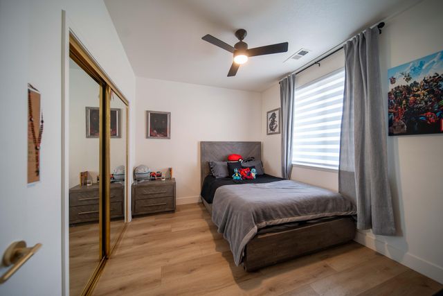 2330 S Stover Street, Visalia, CA 93292