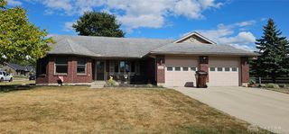 126 Meadowbrook Drive, Eaton, OH 45320