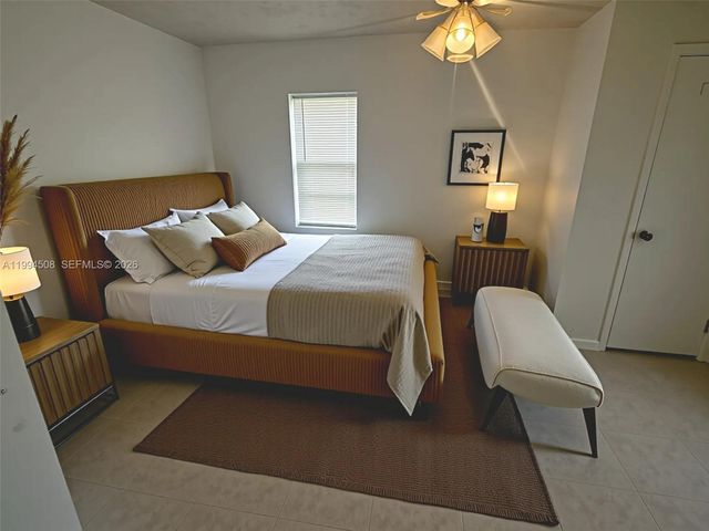 815 Foster Rd, Hallandale Beach, FL 33009