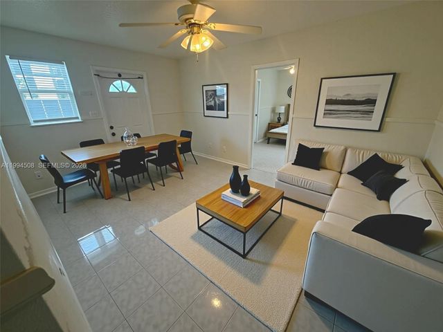 815 Foster Rd, Hallandale Beach, FL 33009