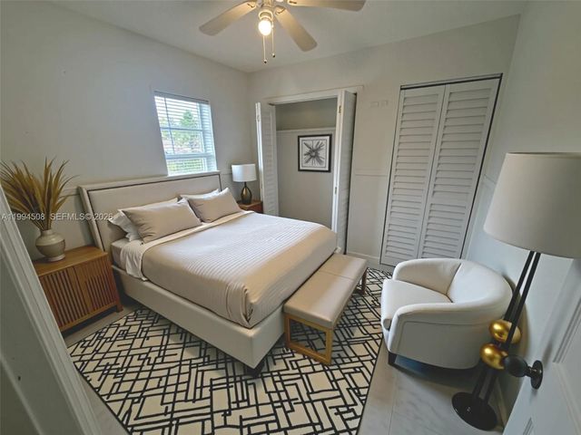 815 Foster Rd, Hallandale Beach, FL 33009