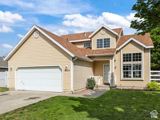 5235 MIDLAND DR, Roy, UT 84067